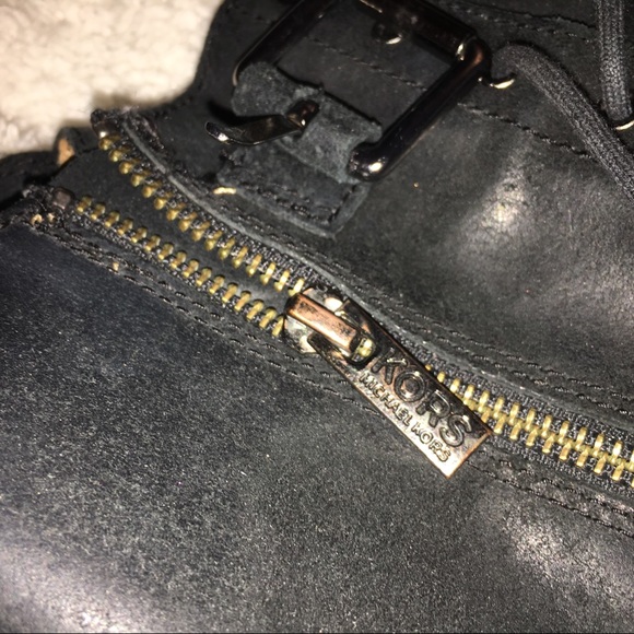 MICHAEL KORS COMBAT BOOTS - Picture 3 of 4